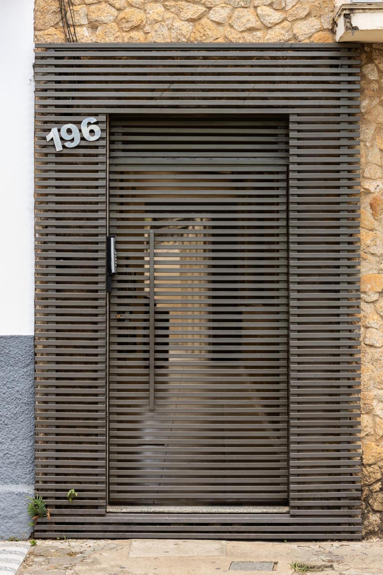 Apartamento Em Sao Joao Del Rei, Ao Lado Da Estacao Ferroviaria, Estacionamento E Ar Condicionado Экстерьер фото